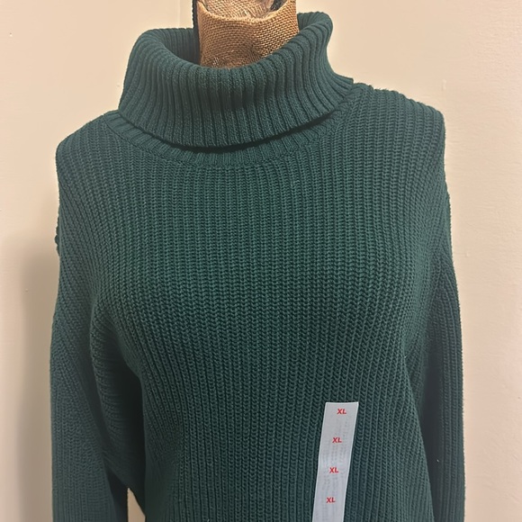 Women’s Old Navy Green Turtle Neck Sweater XL - Picture 3 of 7